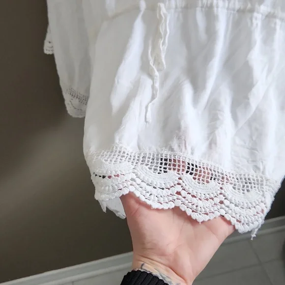 White Raviya cover-up - Picture 5 of 8